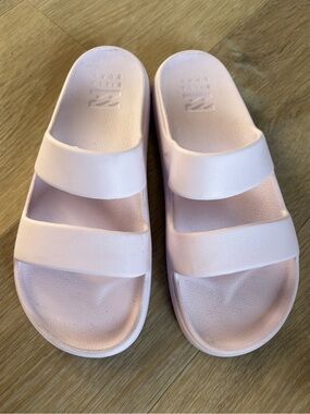 Billabong Lavender Purple Double Strap Slide Sandals